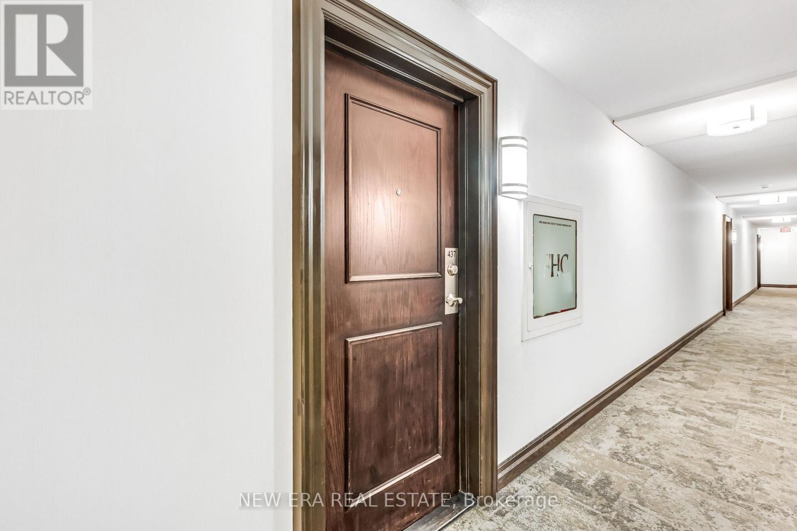437 - 22 Southport Street, Toronto, Ontario  M6S 4Y9 - Photo 4 - W13246862
