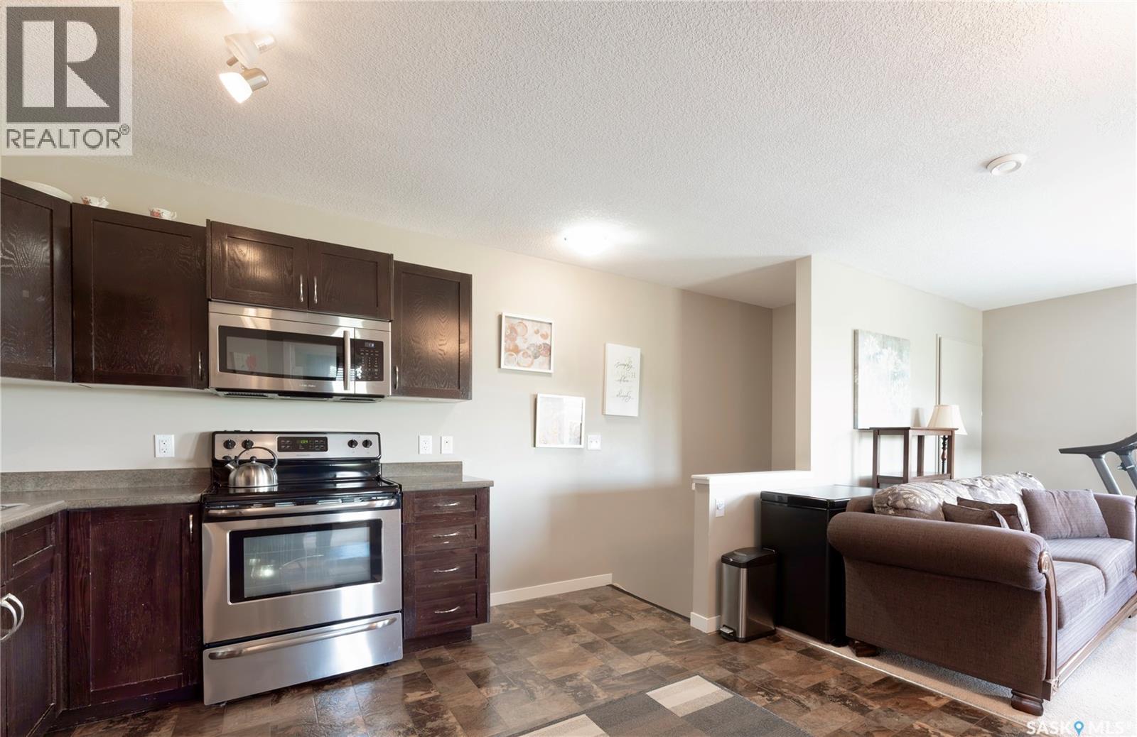 76 5039 James Hill Road, Regina, Saskatchewan  S4W 0B9 - Photo 5 - SK038380