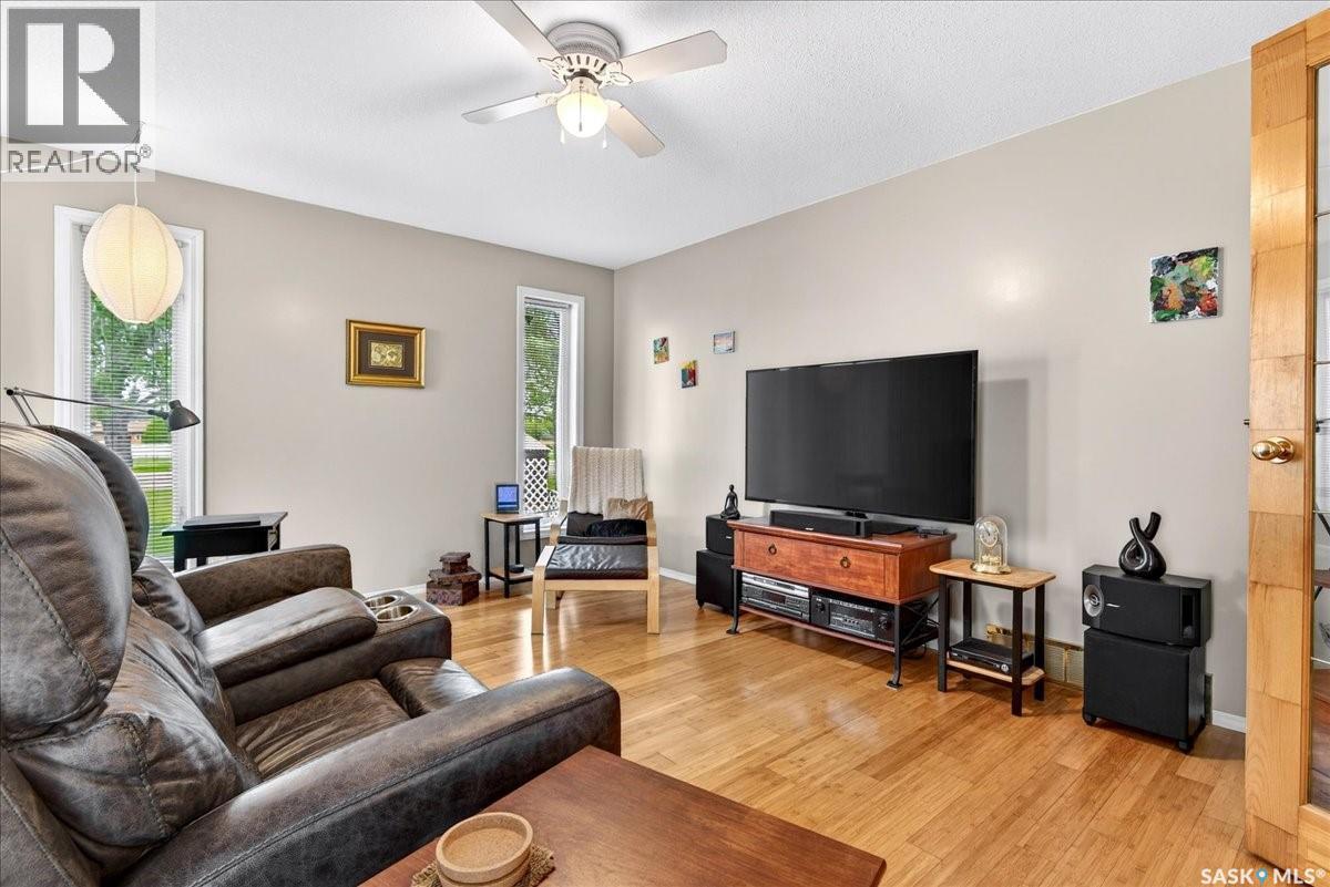 31 Faunt Bay, Regina, Saskatchewan  S4X 2J8 - Photo 14 - SK037992
