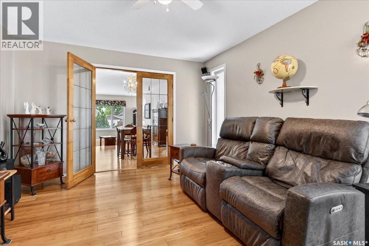 31 Faunt Bay, Regina, Saskatchewan  S4X 2J8 - Photo 15 - SK037992