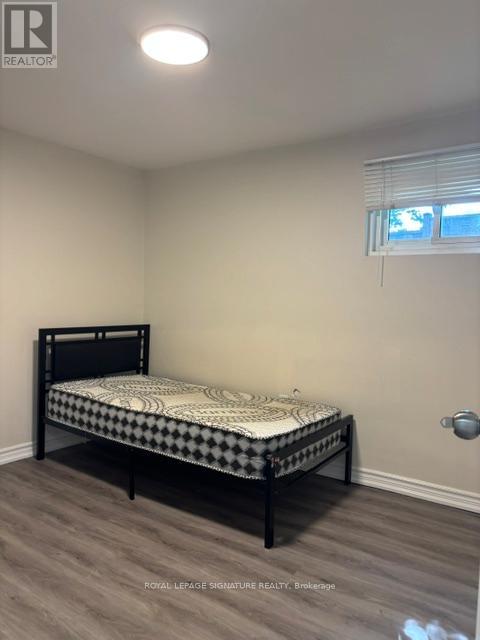 Lower - 1063 Blairholm Avenue, Mississauga, Ontario  L5C 3C9 - Photo 8 - W13166830