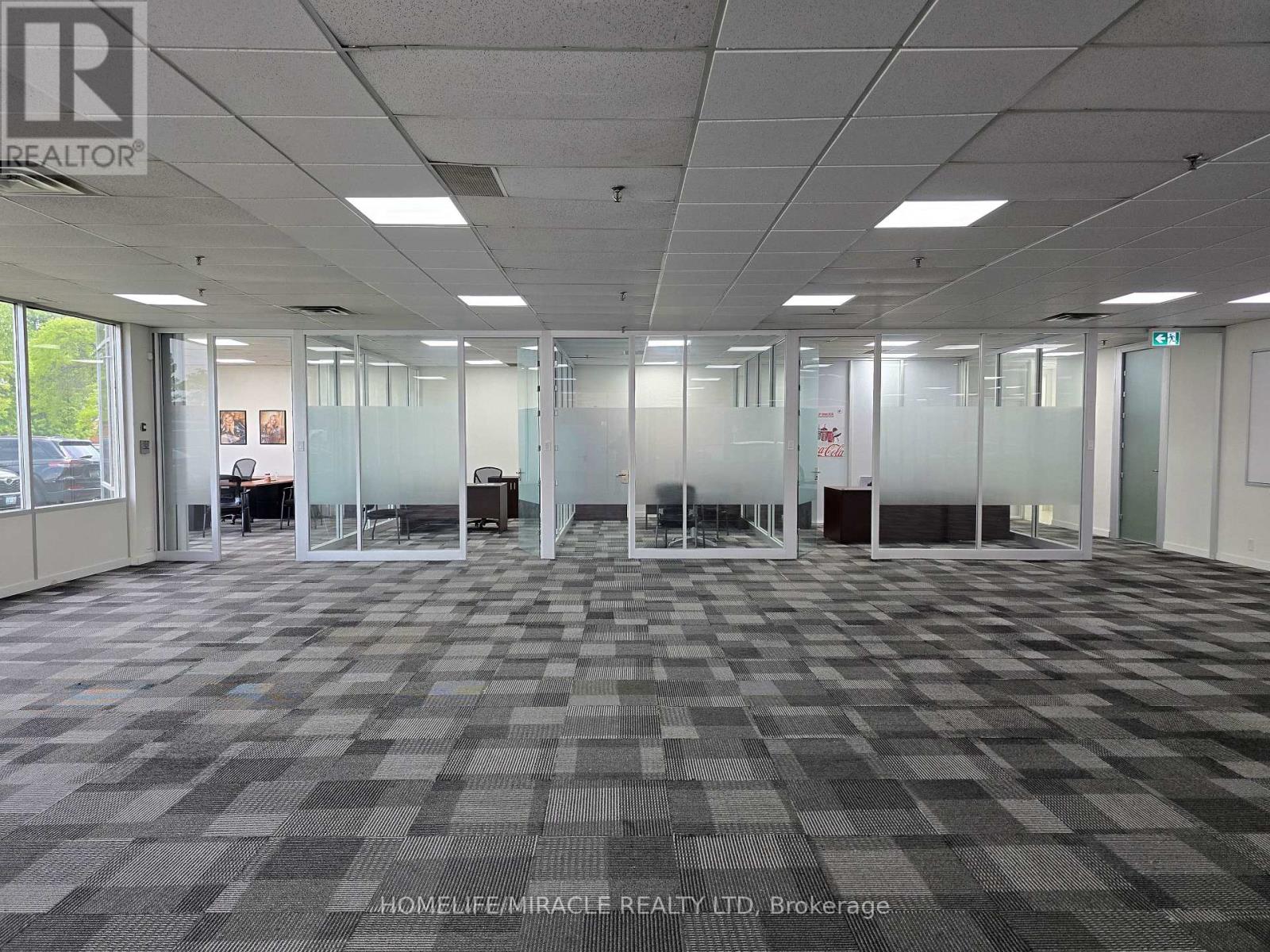 4 - 267 Matheson Boulevard E, Mississauga, Ontario  L4Z 1X8 - Photo 4 - W13225698