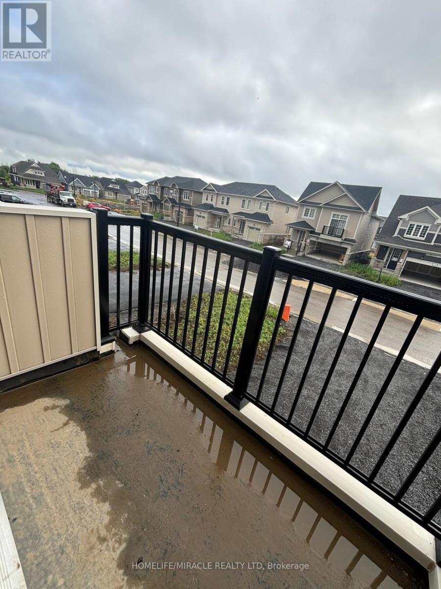 80 Oakmont Drive, Loyalist, Ontario  K0H 1G0 - Photo 17 - X13246752
