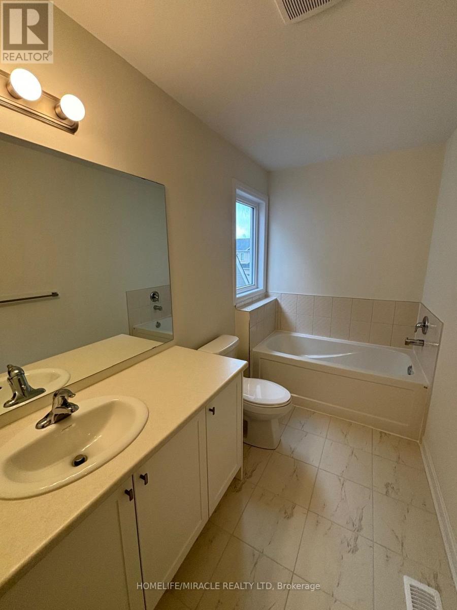 80 Oakmont Drive, Loyalist, Ontario  K0H 1G0 - Photo 28 - X13246752