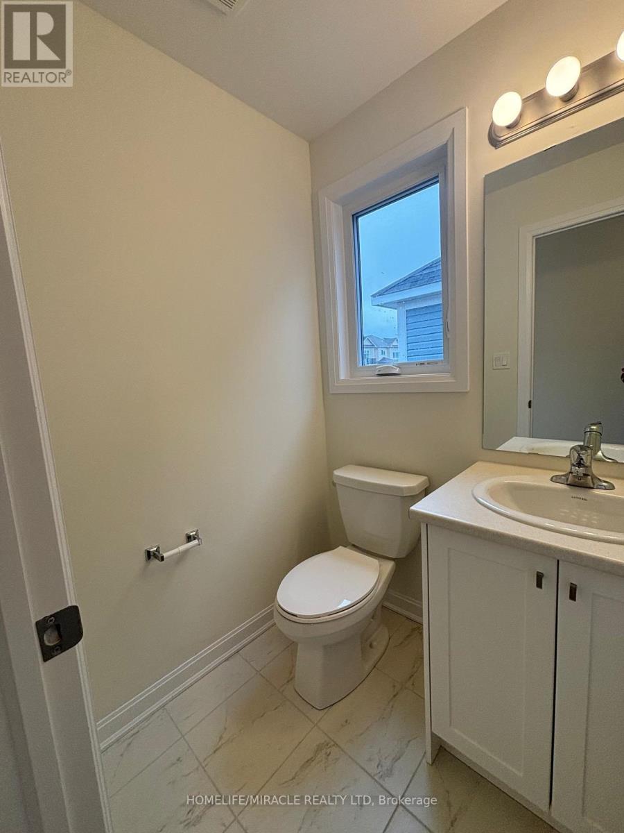 80 Oakmont Drive, Loyalist, Ontario  K0H 1G0 - Photo 9 - X13246752