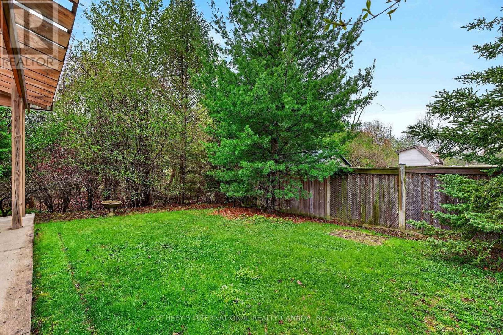 40 Maplevale Drive, Hamilton, Ontario  L9G 0C5 - Photo 31 - X13246788
