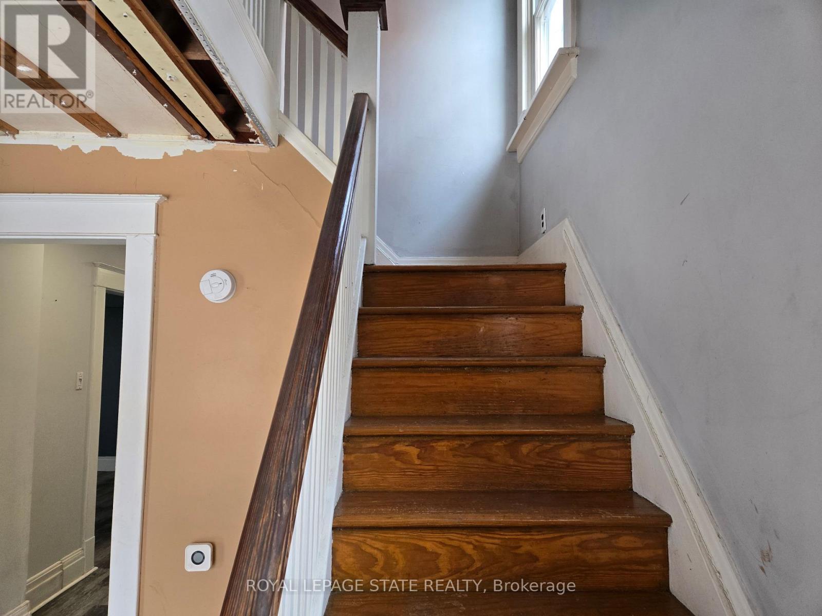 45 Chaplin Avenue, St. Catharines, Ontario  L2R 2E7 - Photo 7 - X13246812