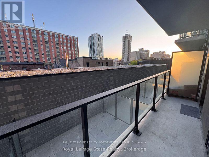 401 - 1 Jarvis Street, Hamilton, Ontario  L8R 3J2 - Photo 15 - X13246814