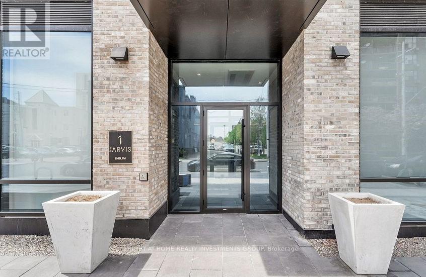 401 - 1 Jarvis Street, Hamilton, Ontario  L8R 3J2 - Photo 3 - X13246814