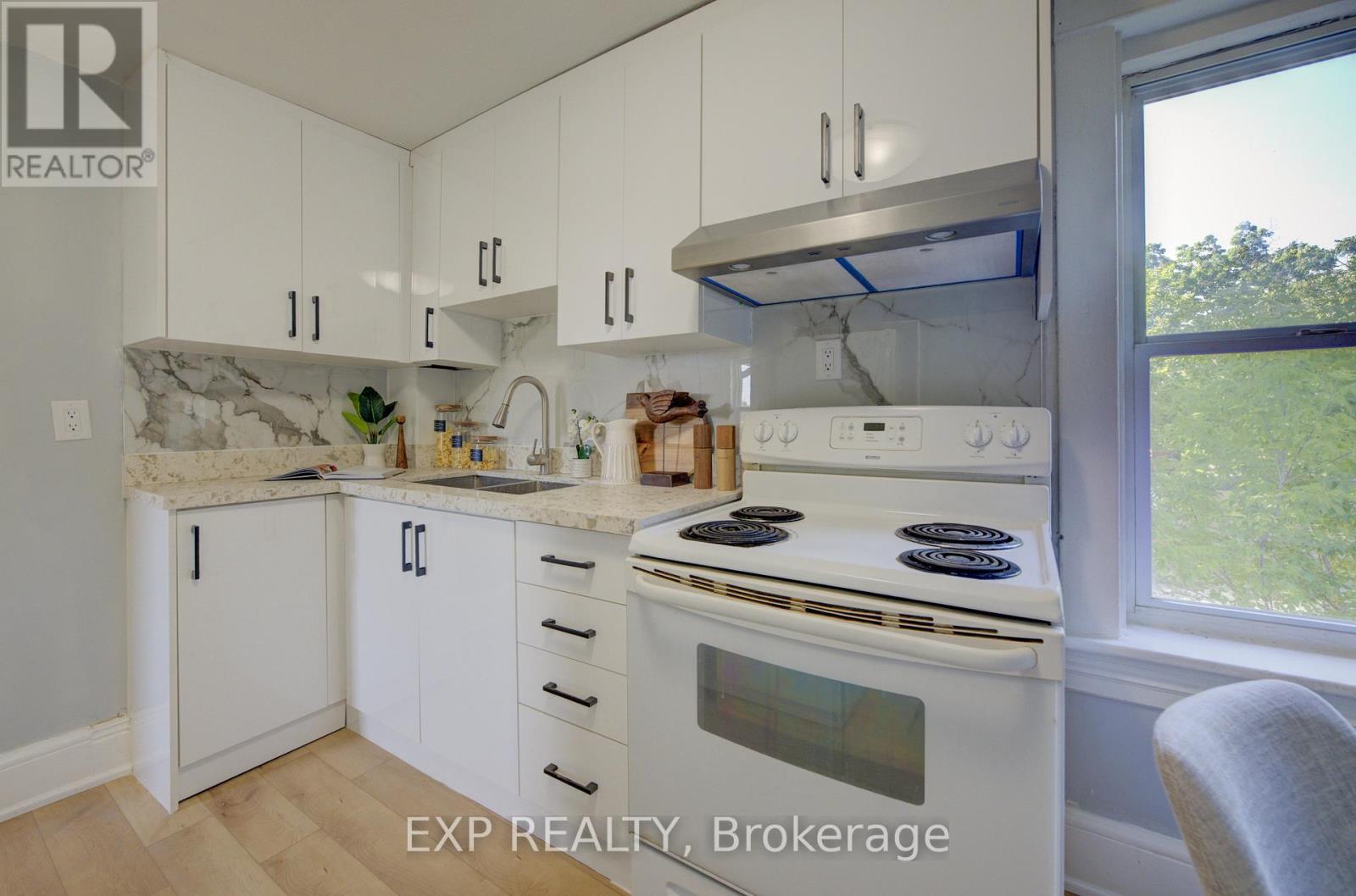Upper - 63 Brook Street, Cambridge, Ontario  N1R 4C4 - Photo 18 - X13246840