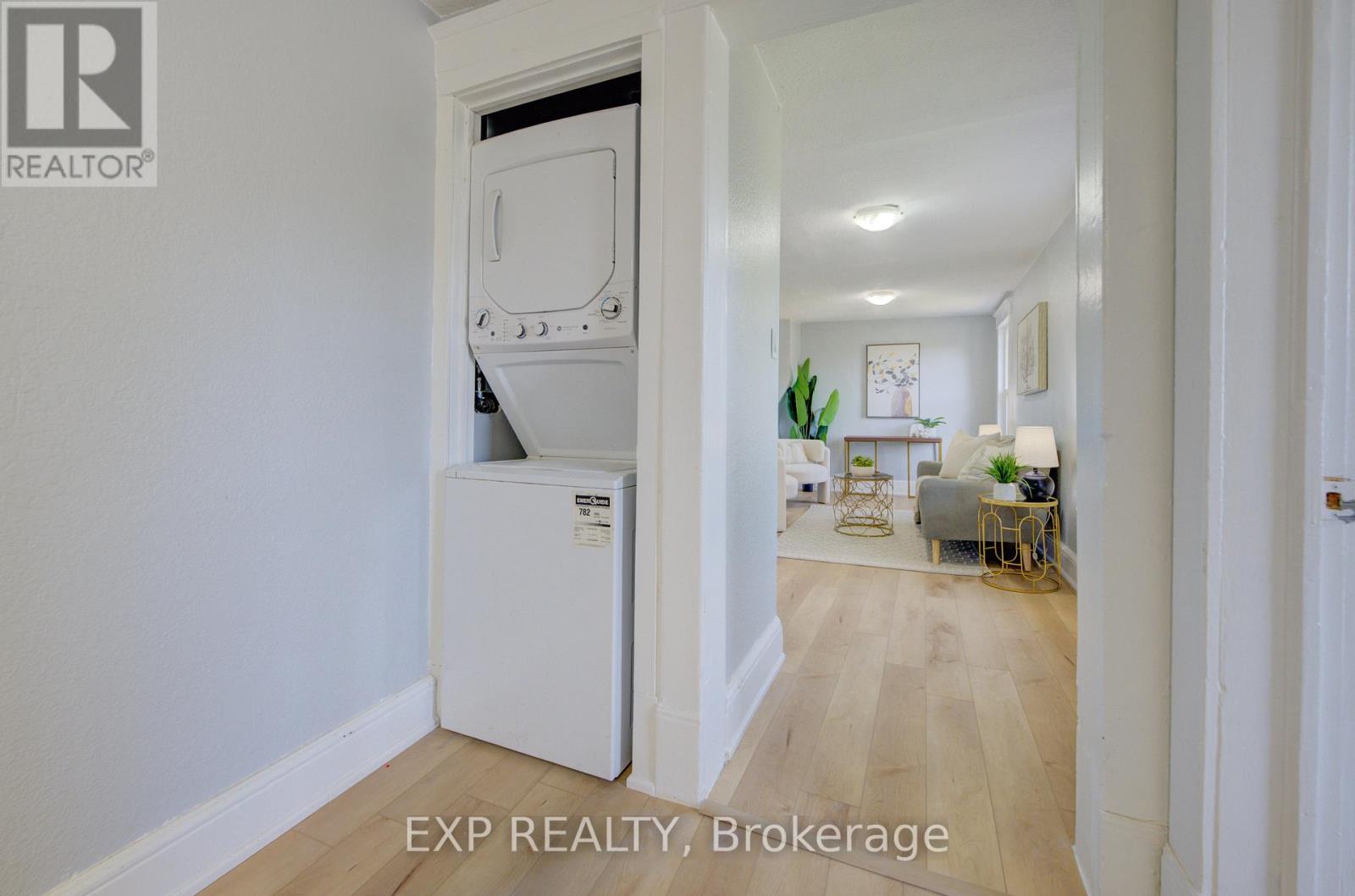 Upper - 63 Brook Street, Cambridge, Ontario  N1R 4C4 - Photo 5 - X13246840