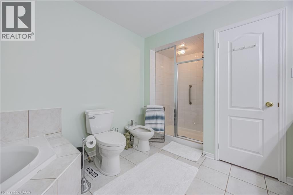 2295 Kingfisher Court, Oakville, Ontario  L6M 3Z3 - Photo 24 - 40829117