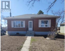 813 Phair Ave, Fort Frances, Ontario