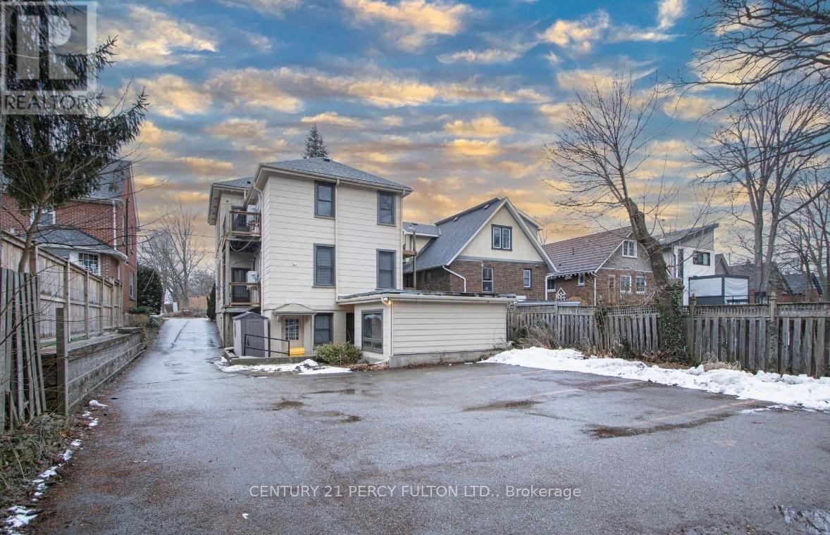 140 Ridout Street S, London South, Ontario  N6C 3X6 - Photo 3 - X13243444