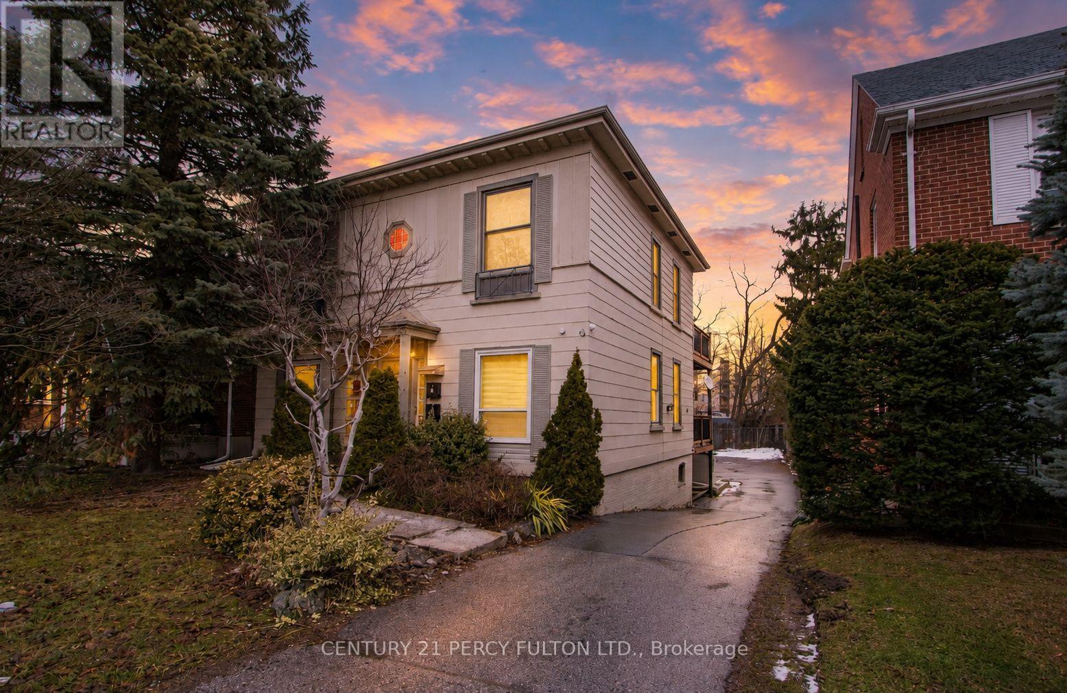 140 RIDOUT STREET S, London South, Ontario