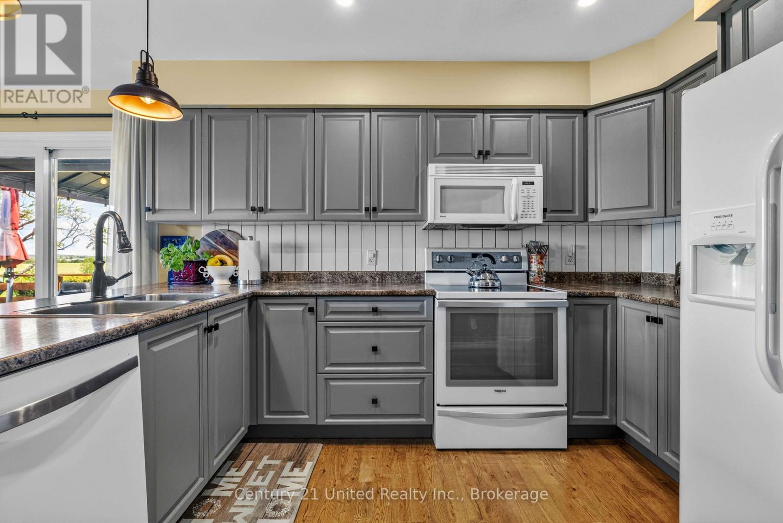 2872 Lakefield Road, Selwyn, Ontario  K9J 6X5 - Photo 8 - X13246844