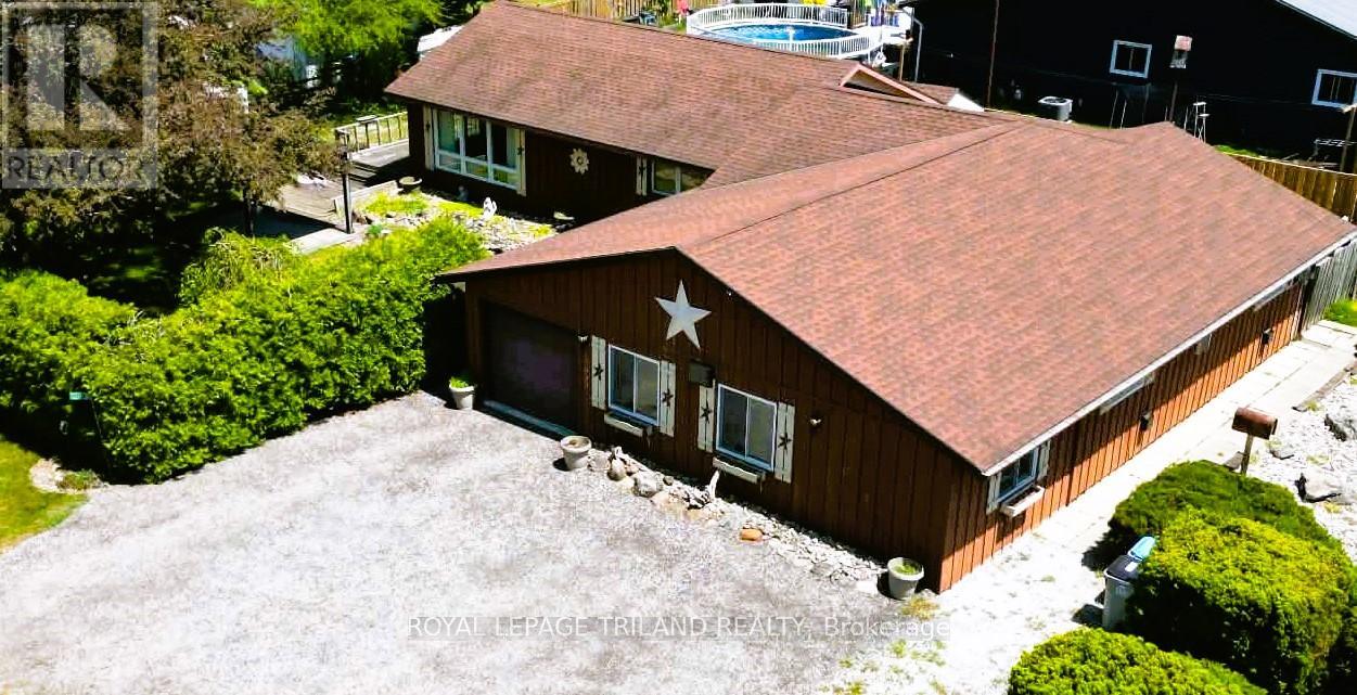 10000 ERIE STREET, Lambton Shores, Ontario