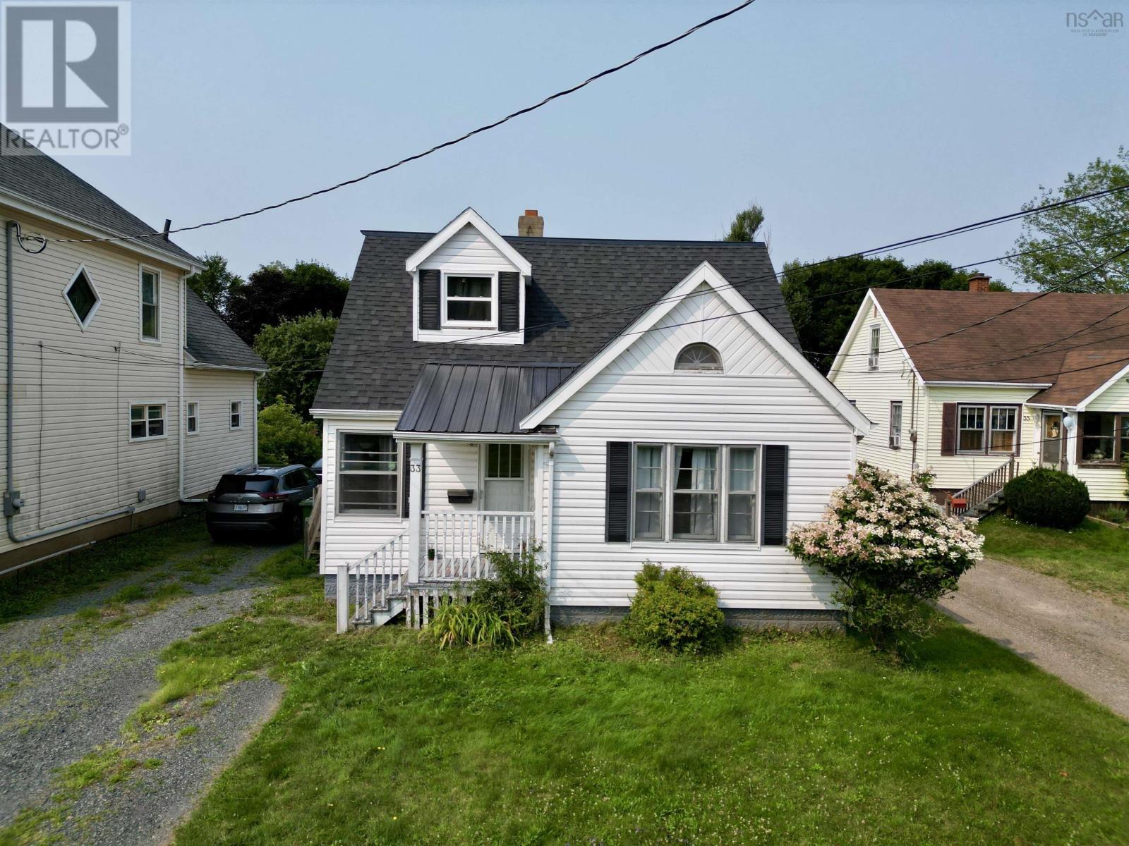 33 Riverside Avenue, Bible Hill, Nova Scotia  B2N 4G2 - Photo 2 - 202613374