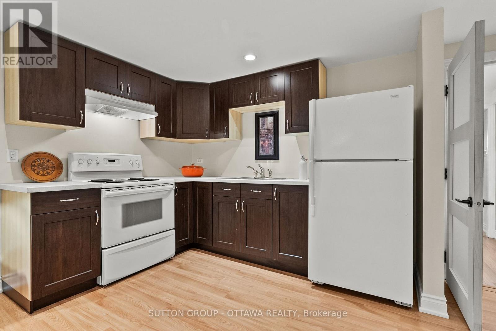 2461 Alta Vista Drive, Ottawa, Ontario  K1H 7M9 - Photo 34 - X13234706