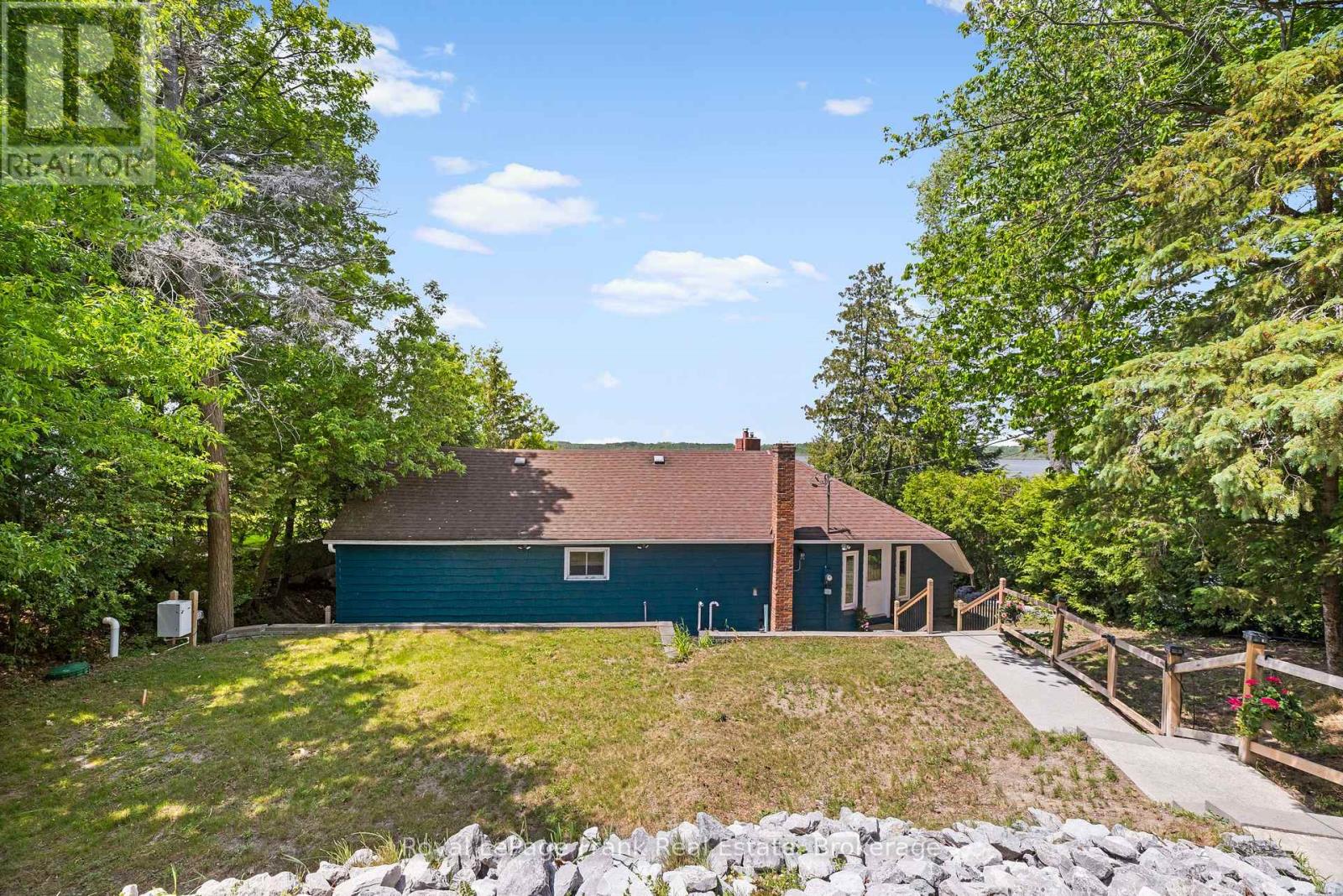 24 Pettet Drive, Scugog, Ontario  L9L 1B4 - Photo 5 - E13247264