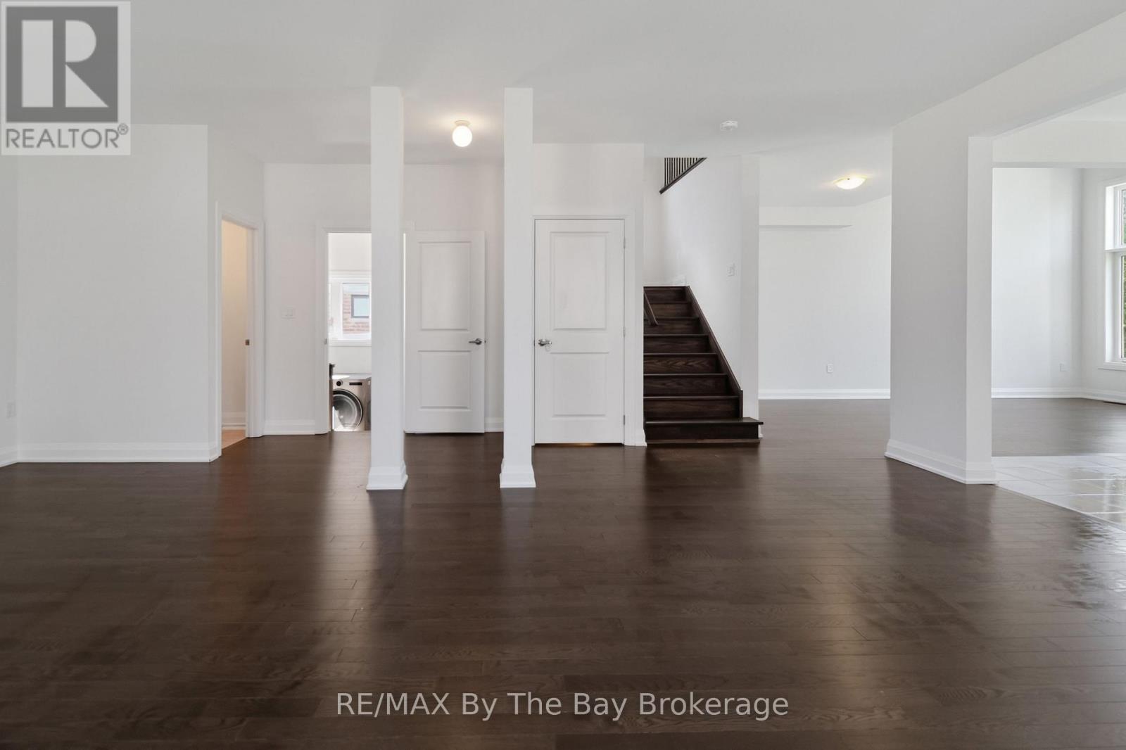 52 Amber Drive, Wasaga Beach, Ontario  L9Z 0R9 - Photo 10 - S13246886