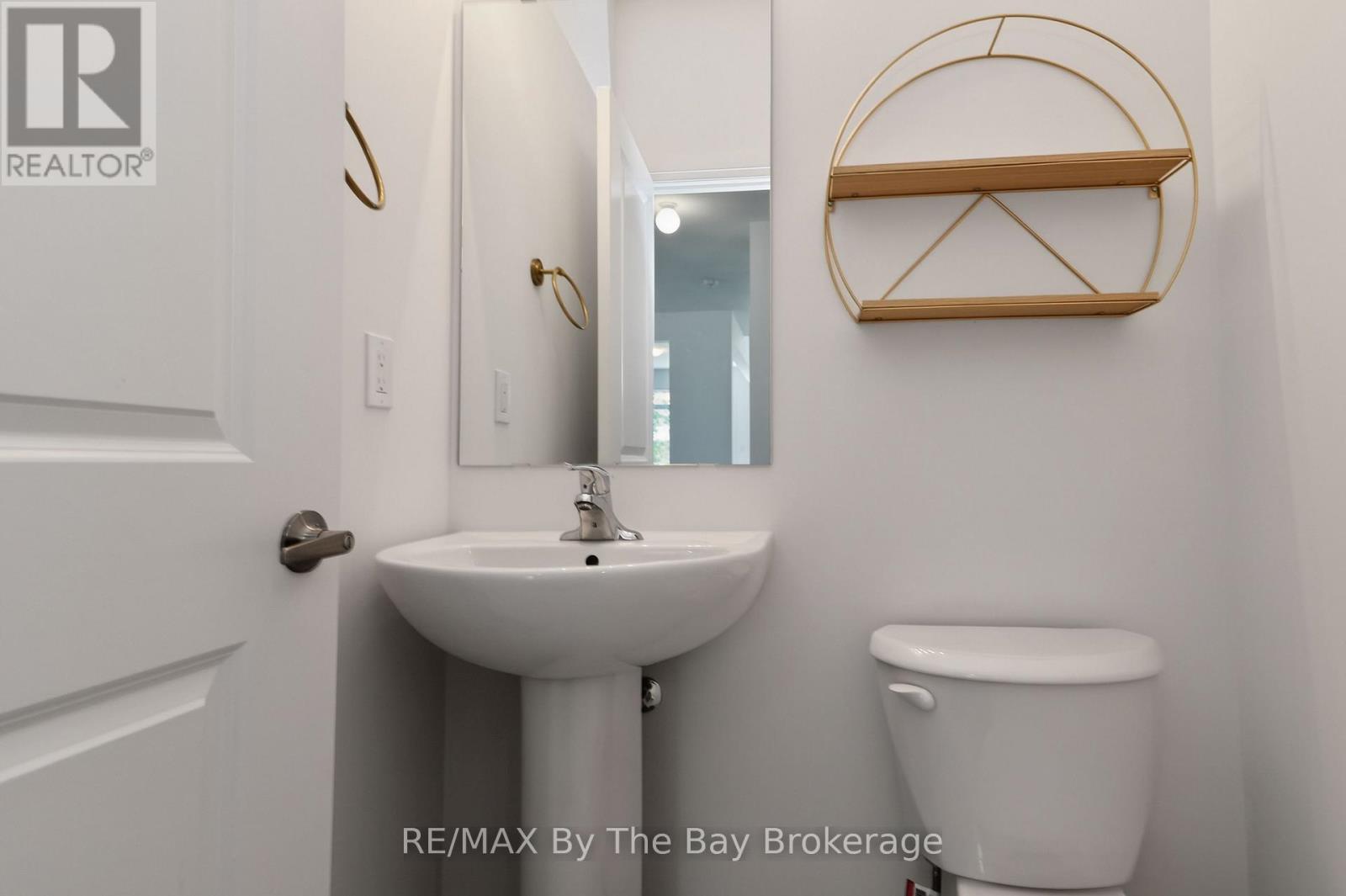 52 Amber Drive, Wasaga Beach, Ontario  L9Z 0R9 - Photo 11 - S13246886