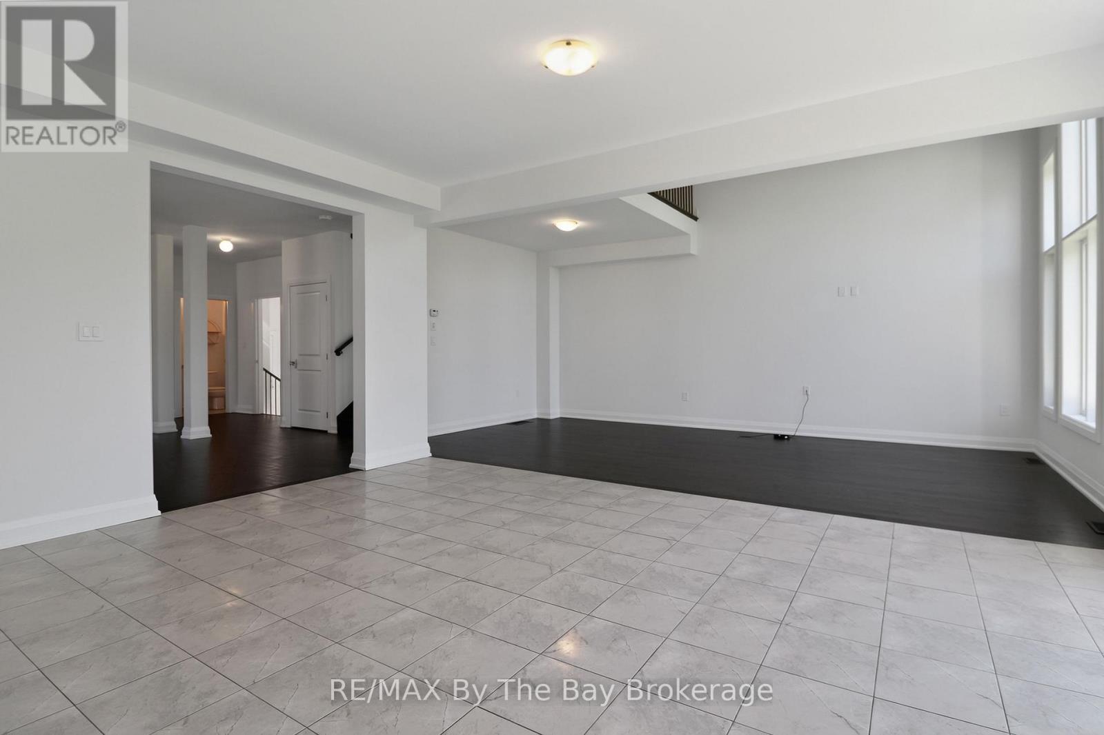 52 Amber Drive, Wasaga Beach, Ontario  L9Z 0R9 - Photo 18 - S13246886