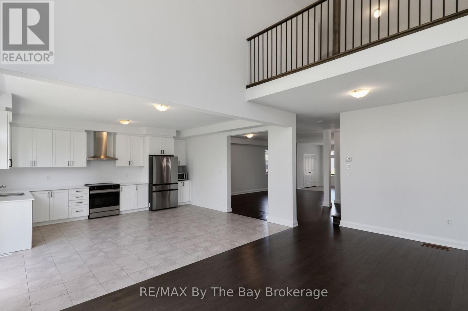 52 Amber Drive, Wasaga Beach, Ontario  L9Z 0R9 - Photo 22 - S13246886