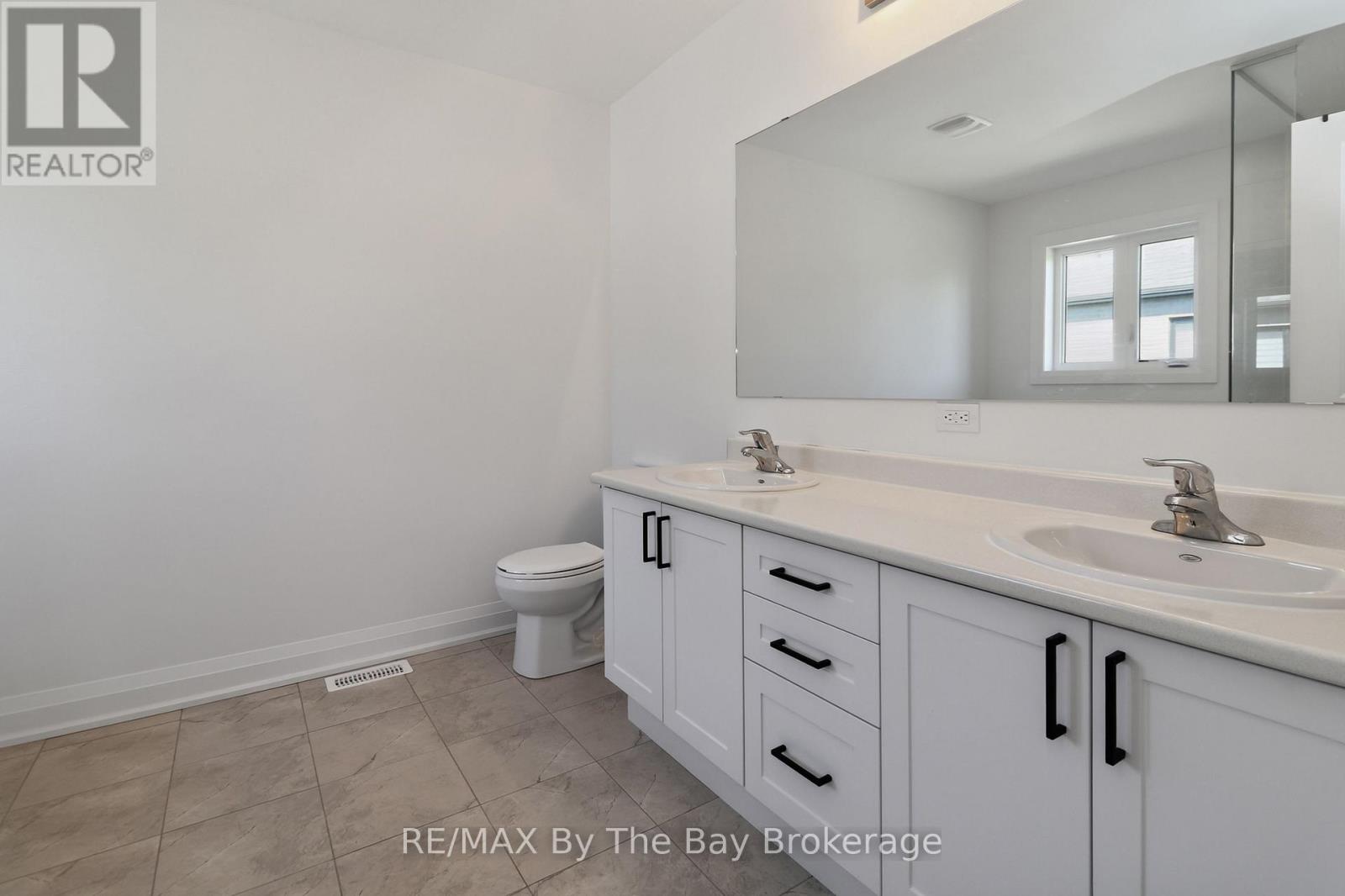 52 Amber Drive, Wasaga Beach, Ontario  L9Z 0R9 - Photo 34 - S13246886