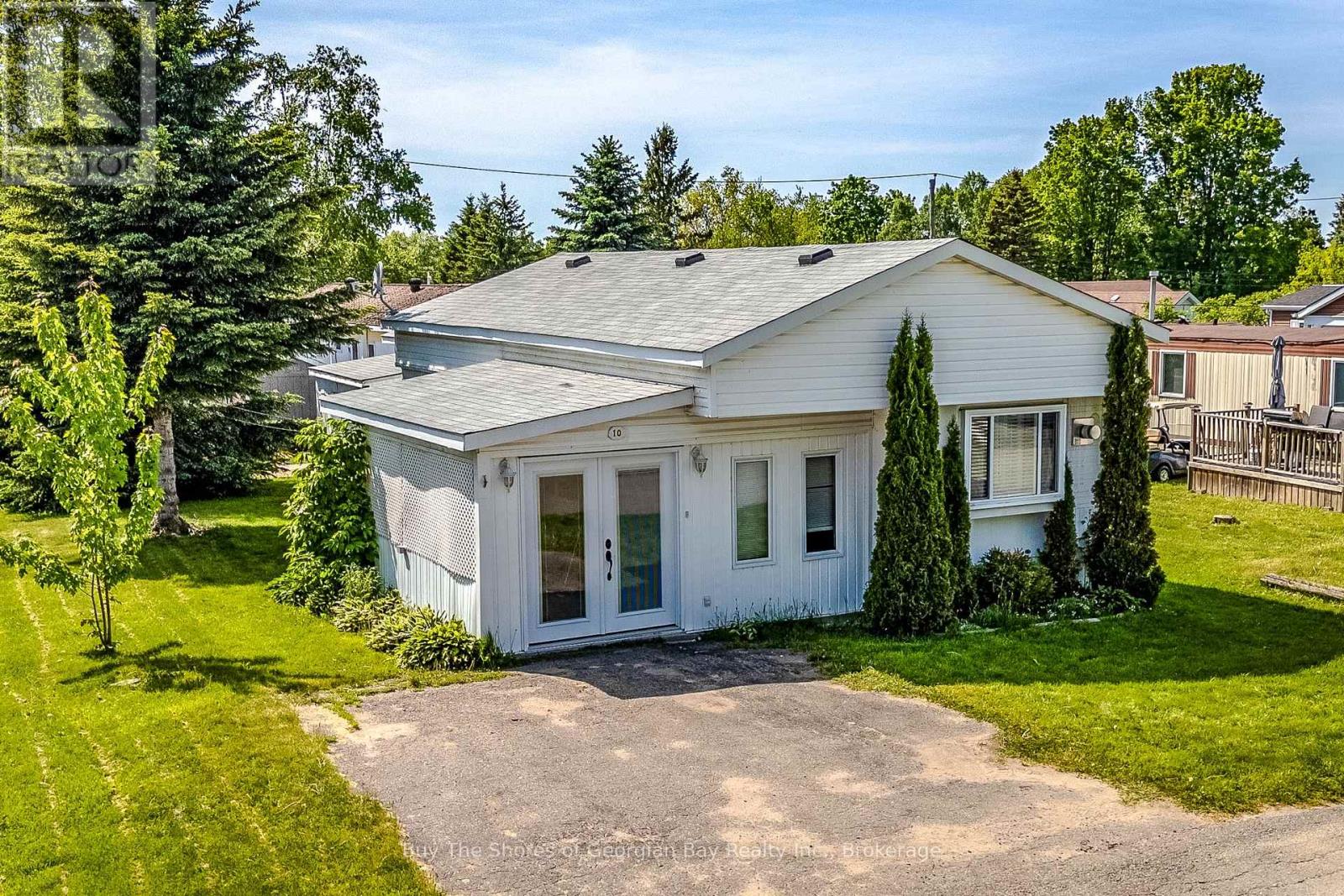10 Maple Lane, Midland, Ontario  L4R 0B9 - Photo 1 - S13247166
