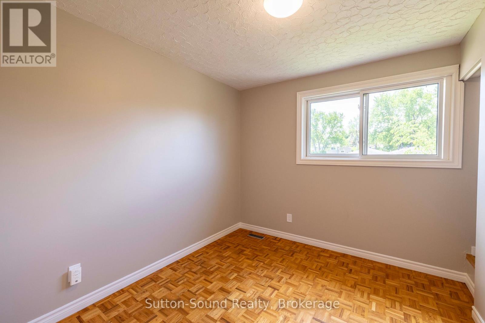 1038 11th Street E, Owen Sound, Ontario  N4K 5V6 - Photo 17 - X13247196