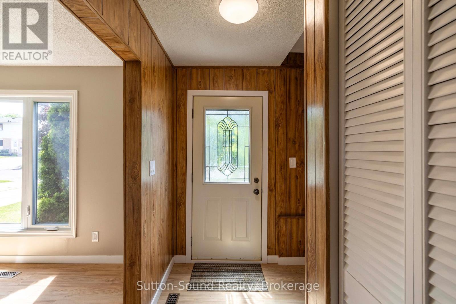 1038 11th Street E, Owen Sound, Ontario  N4K 5V6 - Photo 6 - X13247196