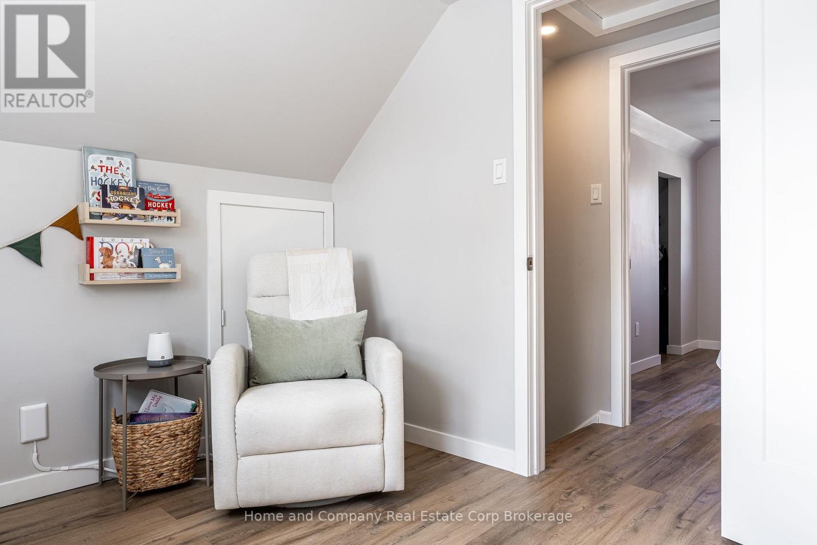 577 Albert Street, Stratford, Ontario  N5A 3L6 - Photo 19 - X13247246