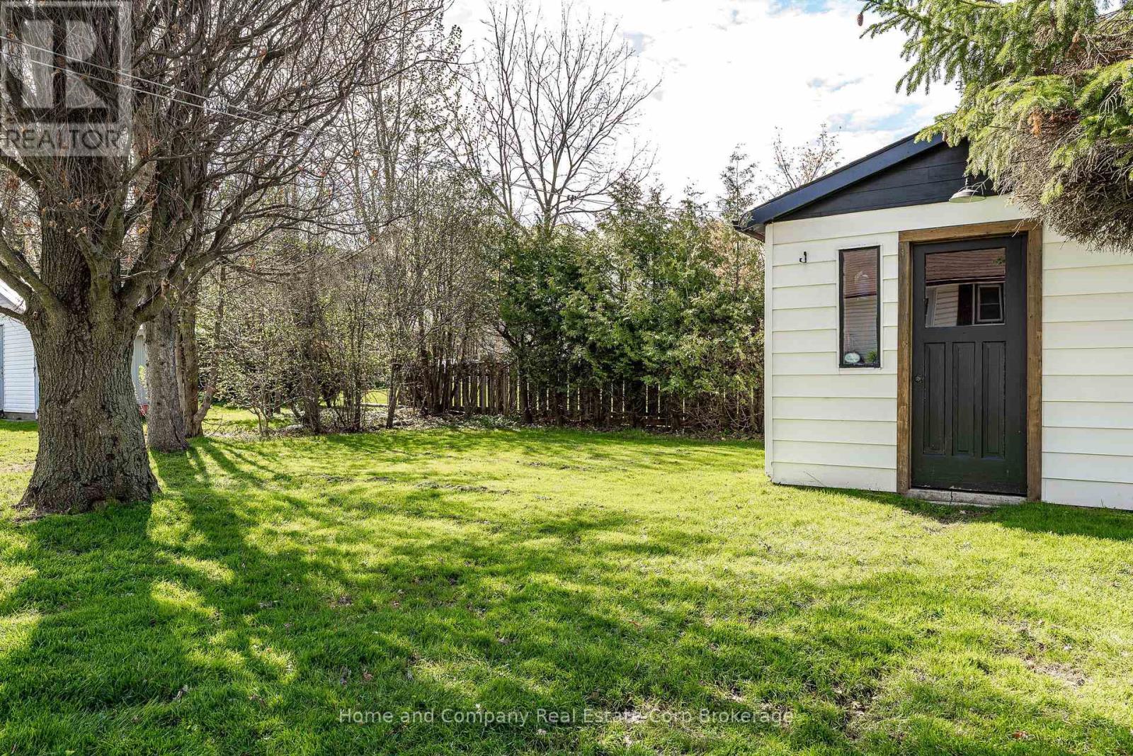 577 Albert Street, Stratford, Ontario  N5A 3L6 - Photo 32 - X13247246