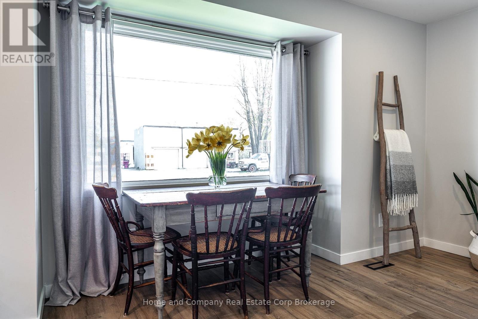 577 Albert Street, Stratford, Ontario  N5A 3L6 - Photo 6 - X13247246