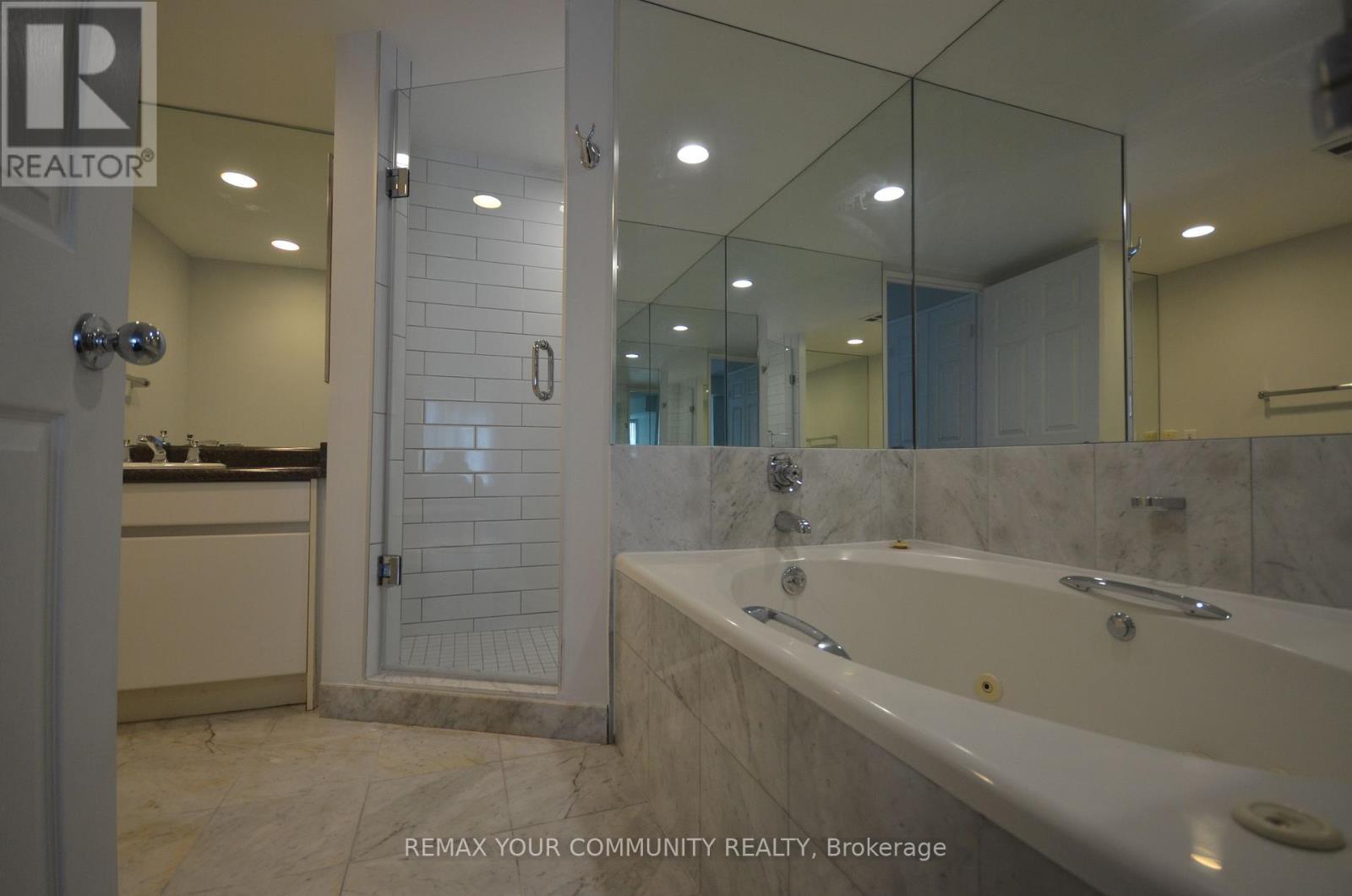 1504 - 33 University Avenue, Toronto, Ontario  M5J 2S7 - Photo 11 - C13246944
