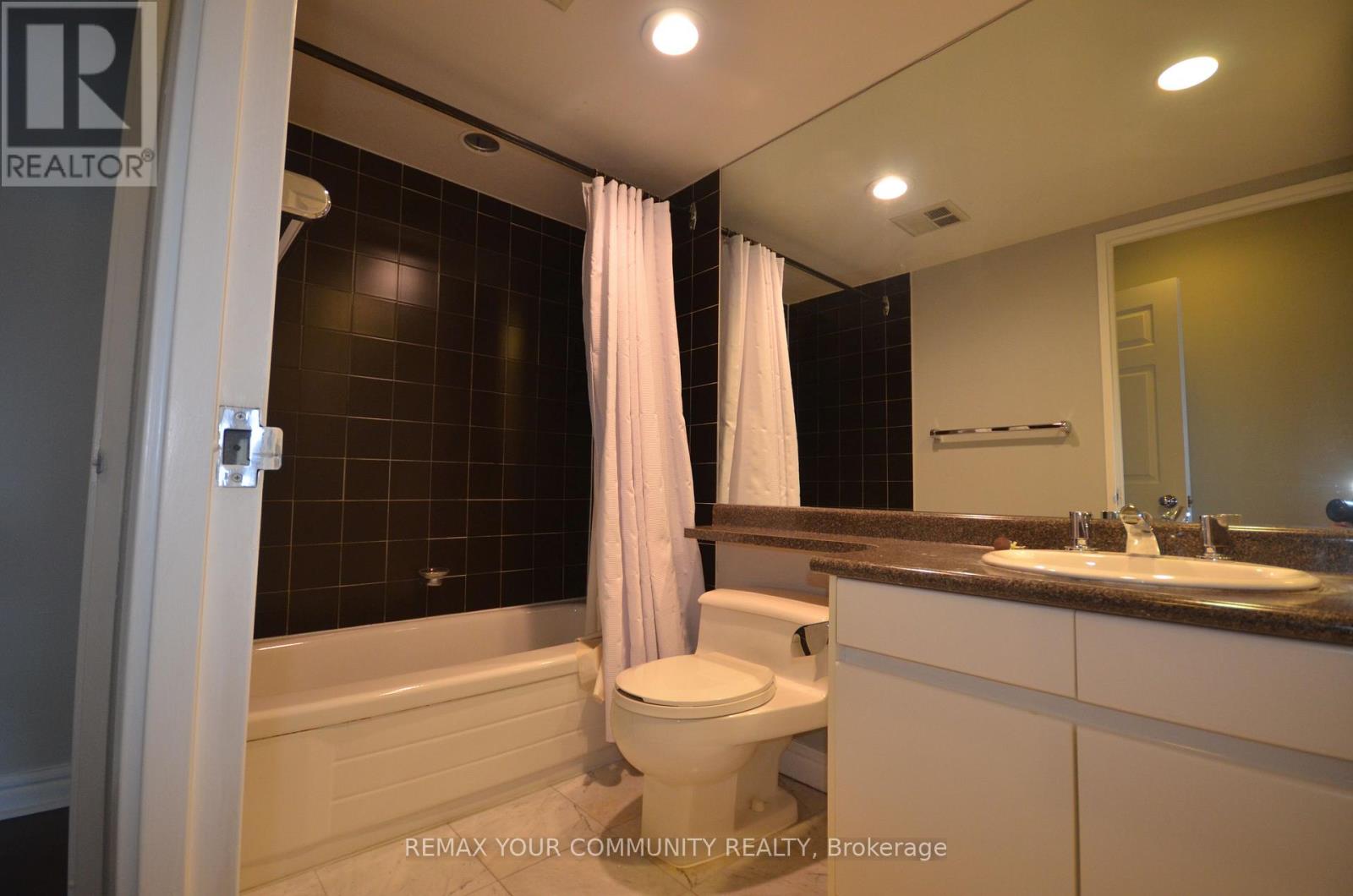 1504 - 33 University Avenue, Toronto, Ontario  M5J 2S7 - Photo 9 - C13246944