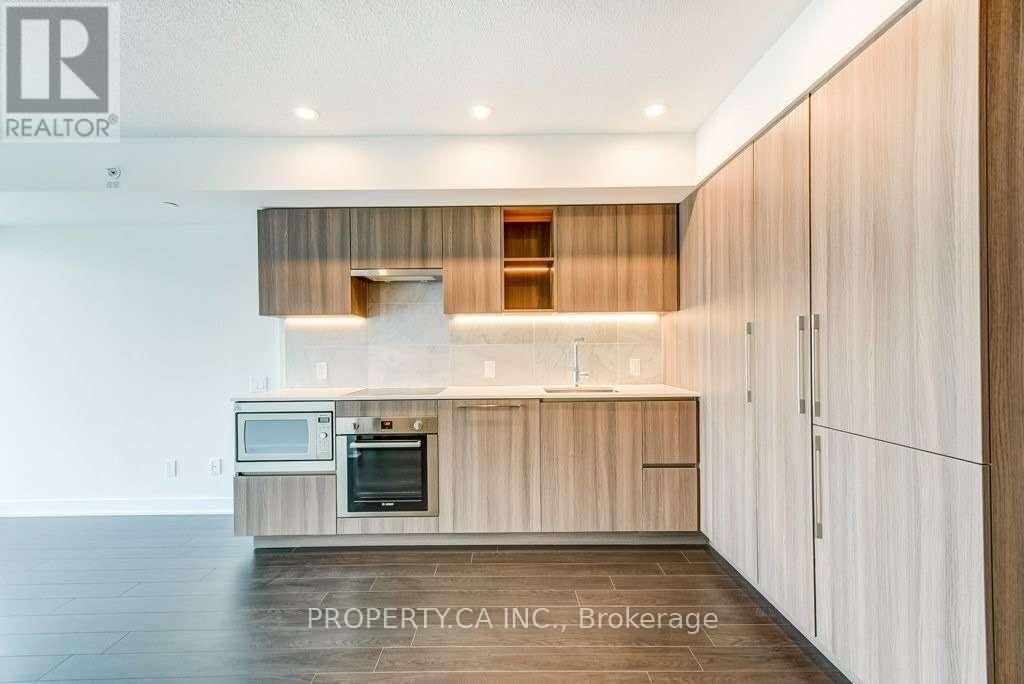 2309 - 19 Bathurst Street, Toronto, Ontario  M5V 0N2 - Photo 11 - C13246954