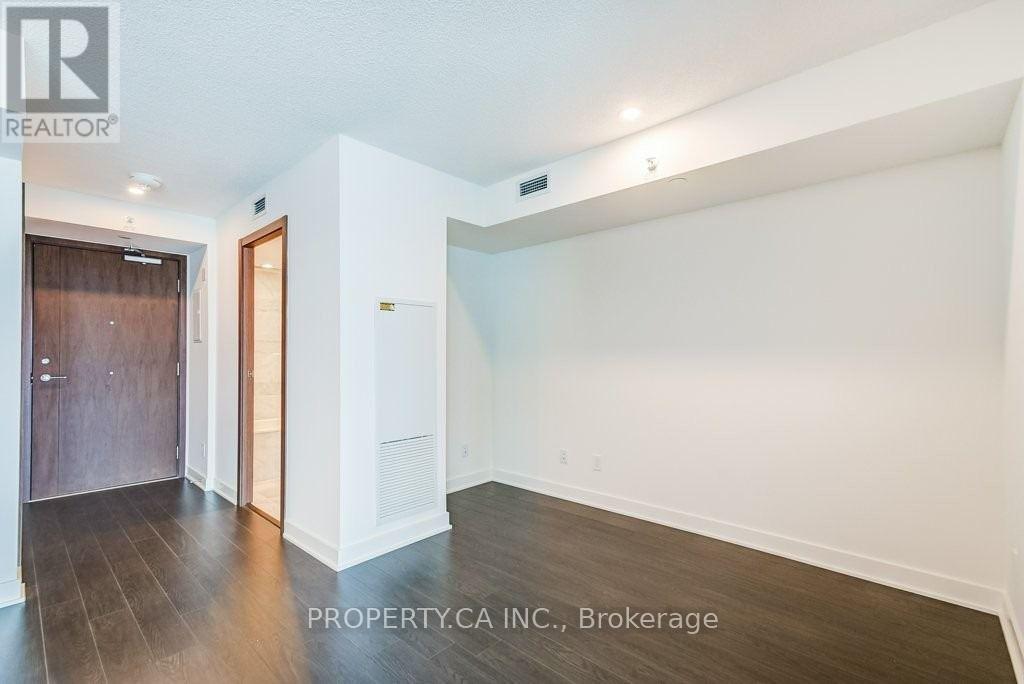 2309 - 19 Bathurst Street, Toronto, Ontario  M5V 0N2 - Photo 4 - C13246954