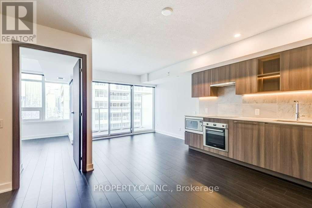 2309 - 19 Bathurst Street, Toronto, Ontario  M5V 0N2 - Photo 9 - C13246954