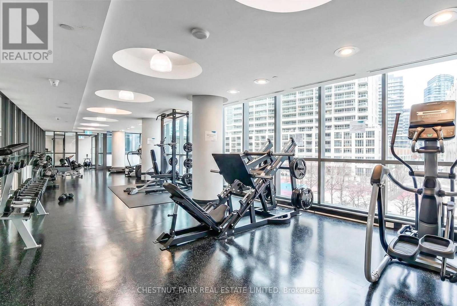 808 - 215 Fort York Boulevard, Toronto, Ontario  M5V 4A2 - Photo 11 - C13247026