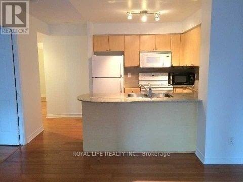 809 - 763 Bay Street, Toronto, Ontario  M5G 2R3 - Photo 5 - C13247088