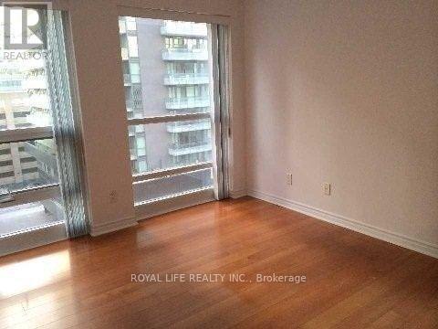 809 - 763 Bay Street, Toronto, Ontario  M5G 2R3 - Photo 9 - C13247088