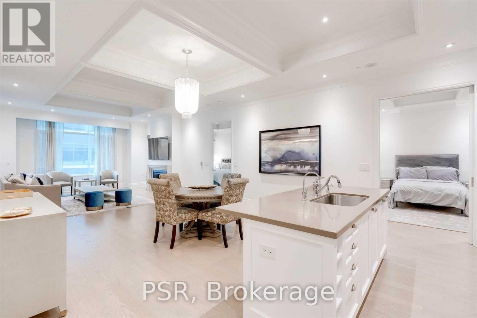 3702 - 311 Bay Street, Toronto, Ontario  M5H 4G5 - Photo 3 - C13247128