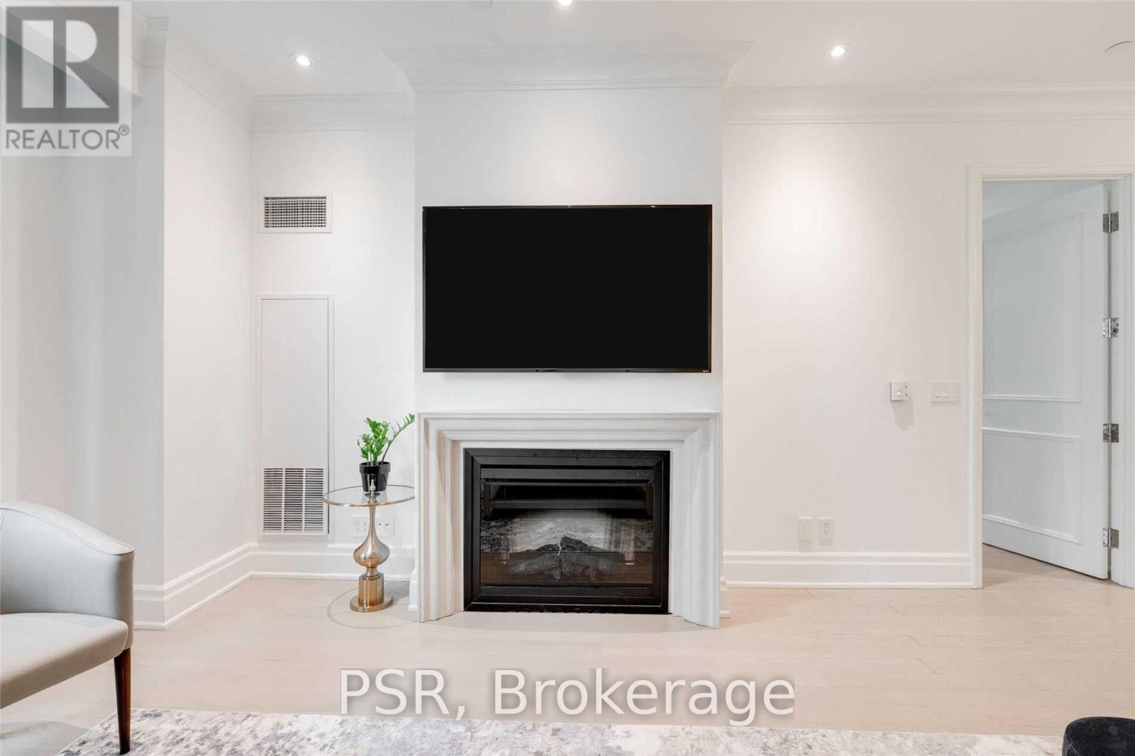 3702 - 311 Bay Street, Toronto, Ontario  M5H 4G5 - Photo 9 - C13247128