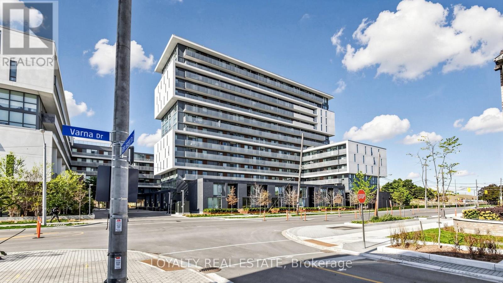 1207 - 120 Varna Drive, Toronto, Ontario  M6A 0B3 - Photo 2 - C13247260