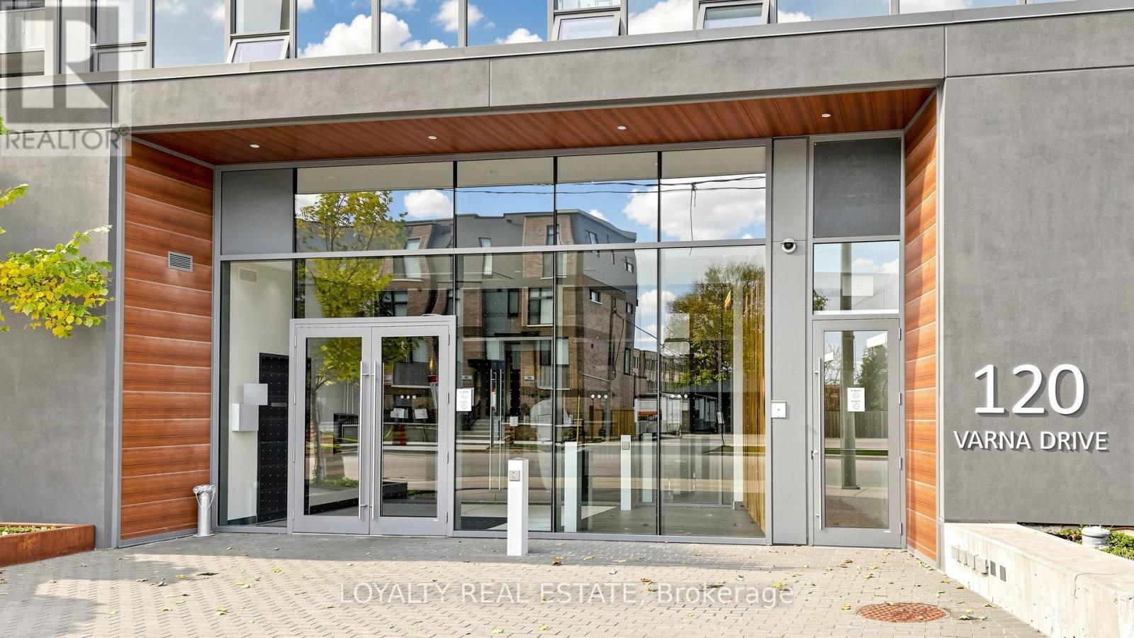1207 - 120 Varna Drive, Toronto, Ontario  M6A 0B3 - Photo 6 - C13247260