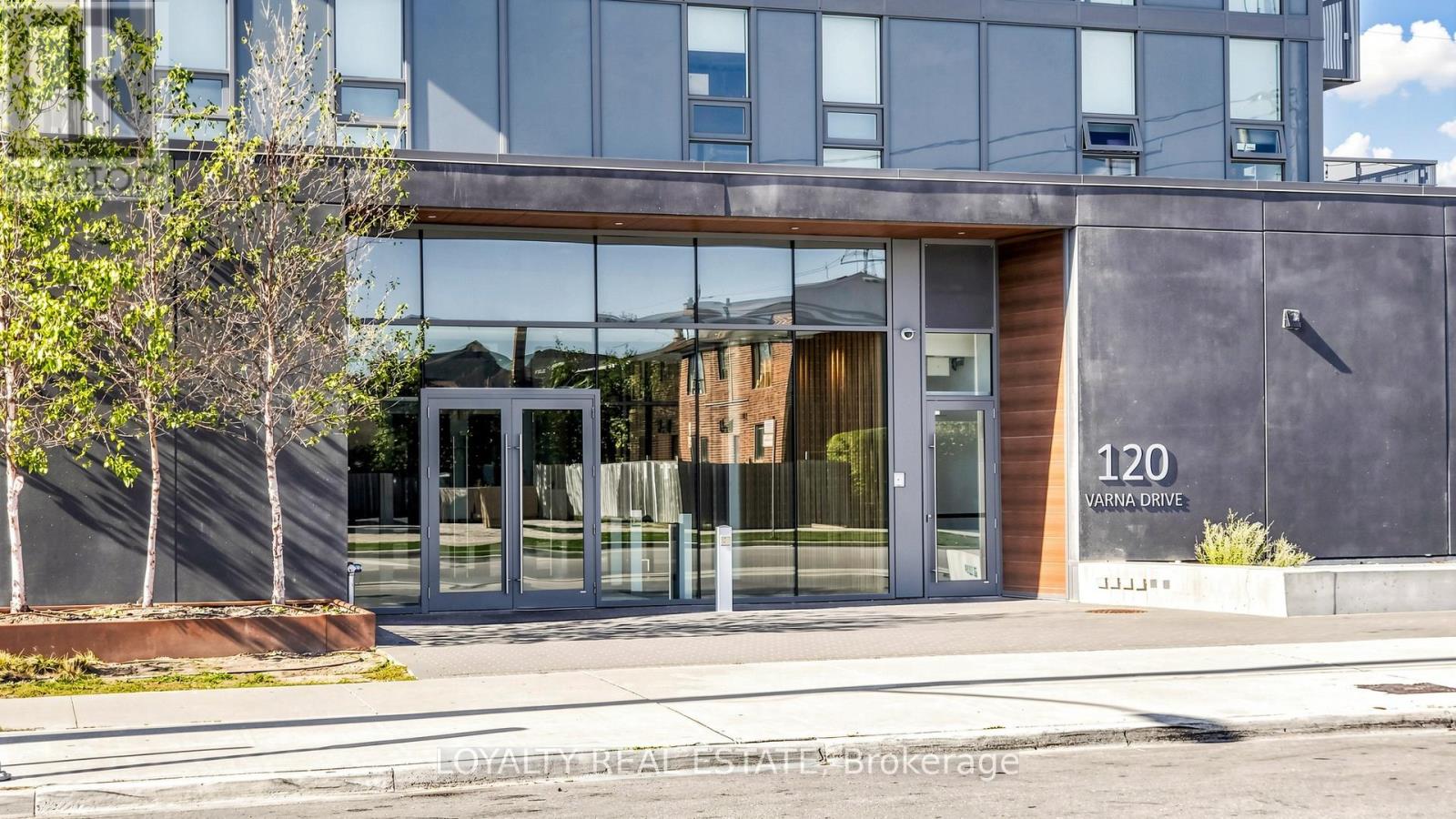 1207 - 120 Varna Drive, Toronto, Ontario  M6A 0B3 - Photo 7 - C13247260