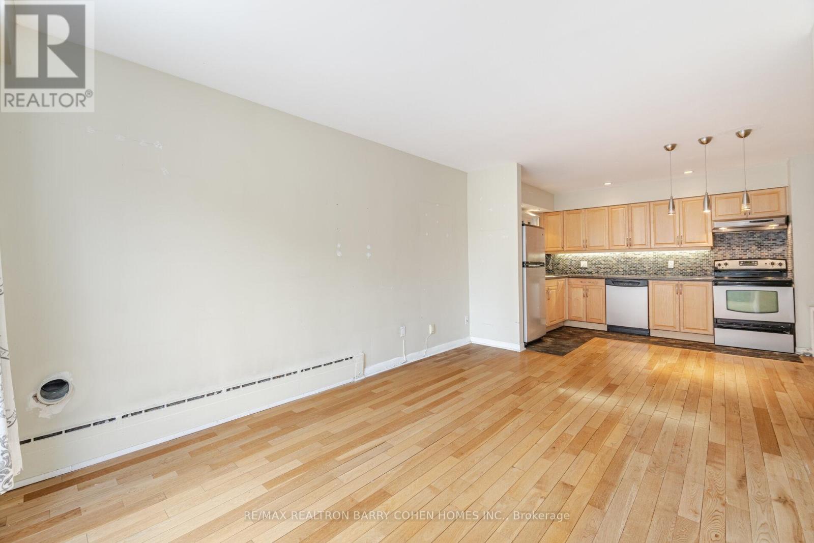 2 Main - 475 Winona Drive, Toronto, Ontario  M6C 3V2 - Photo 13 - C13247266