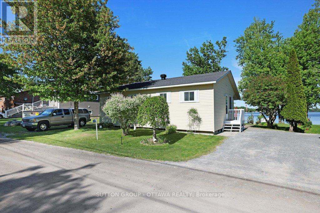 225 Montgomery Park Road, Mississippi Mills, Ontario  K7C 3P1 - Photo 2 - X13247084